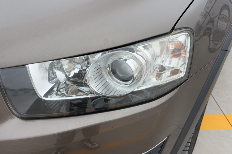 Chevrolet Captiva 2017 image de voiture #14