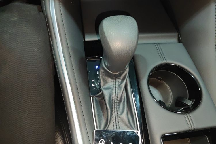 丰田 亚洲龙 2024 汽车图片 #14