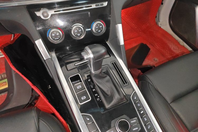 Haval H7 2018 car image #14