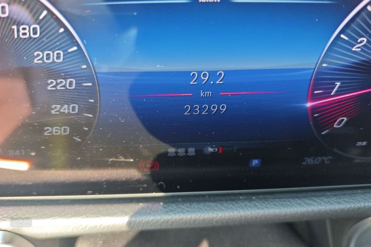 Mercedes-Benz GLB Class 2024 #14 Mercedes-Benz GLB Class 2024 car image #14