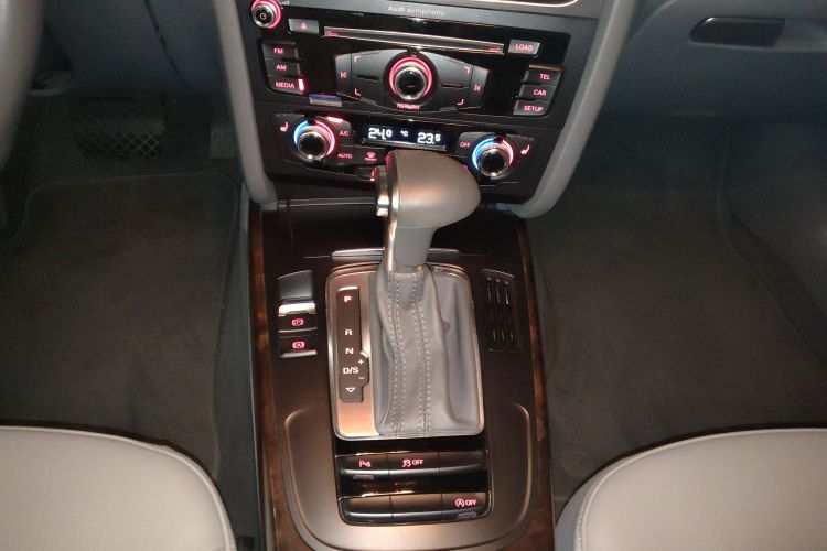 Audi A4L 2015 #14 Audi A4L 2015 car image #14