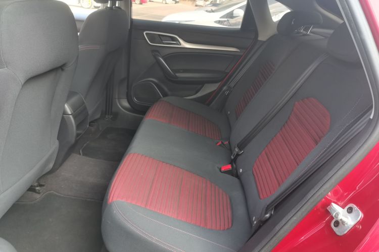 MG 6 2018 car image #14