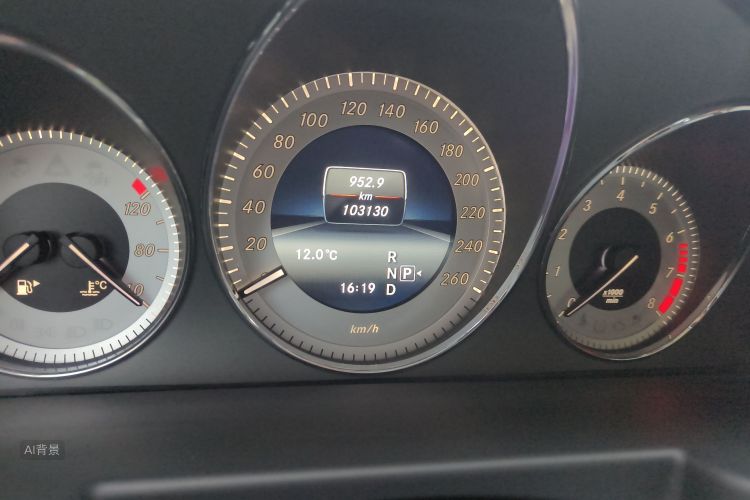 Mercedes-Benz GLK Class 2014 car image #14