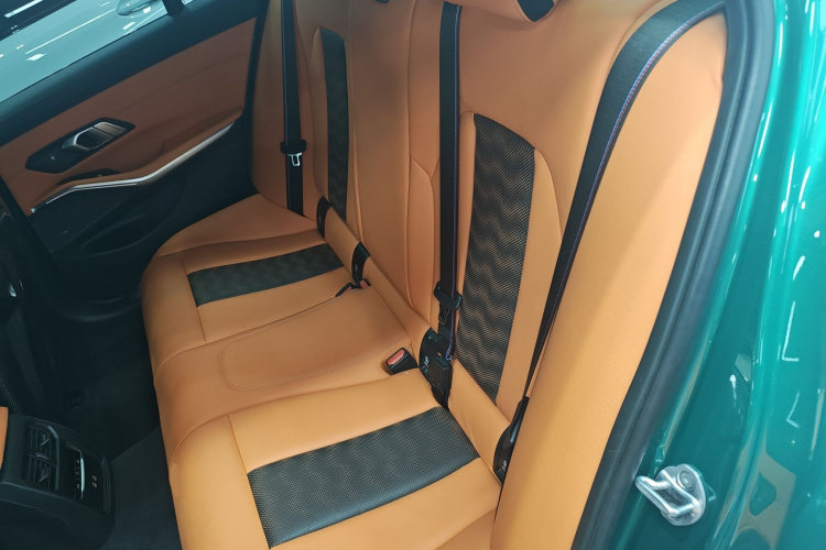 BMW M3 2023 immagine di auto #14