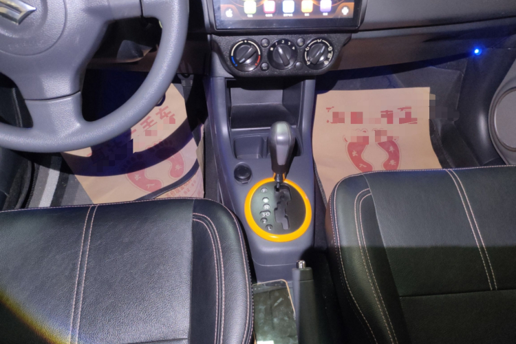 Suzuki Swift 2017 #14 Suzuki Swift 2017 car image #14
