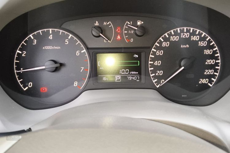Nissan Sylphy 2014 car image #14