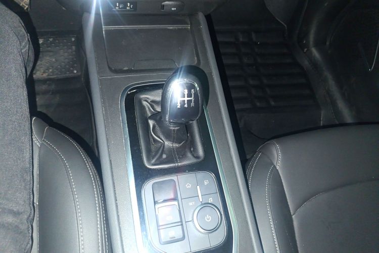 Kaiyi Showjet 2025 #14 Kaiyi Showjet 2025 car image #14