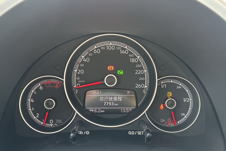 Volkswagen Beetle 2017 immagine di auto #14