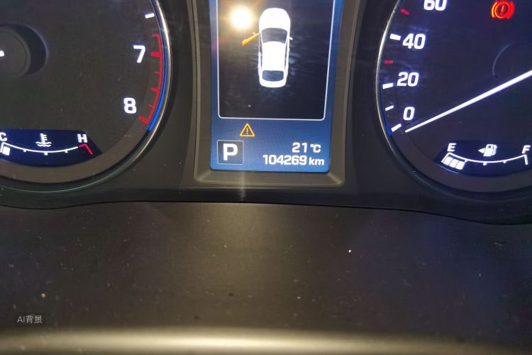 Hyundai Mistra 2015 car image #14