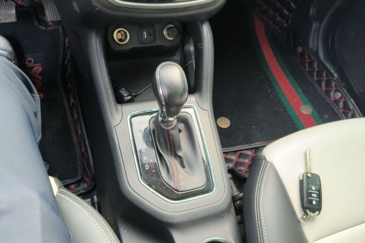 Changan CS35 2018 car image #14