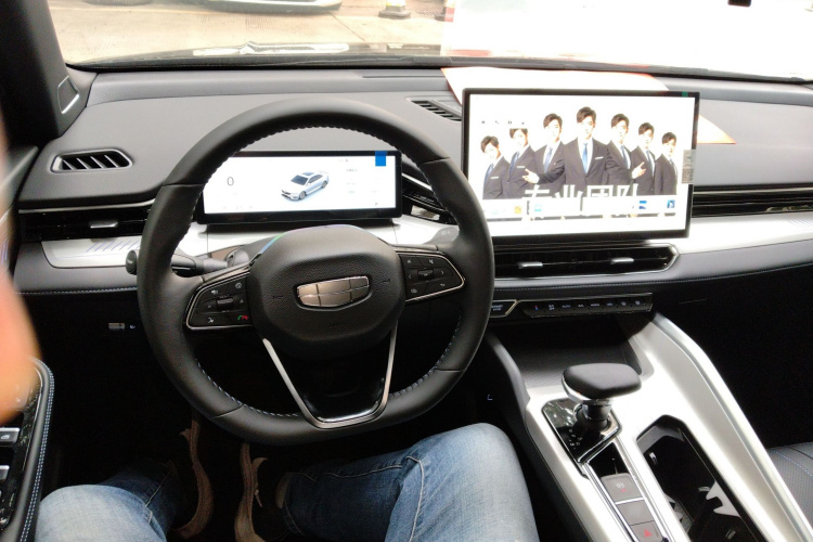 Preface 2025 immagine di auto #14