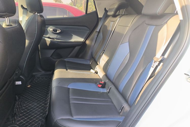 GAC Trumpchi GS3 2025 car image #14