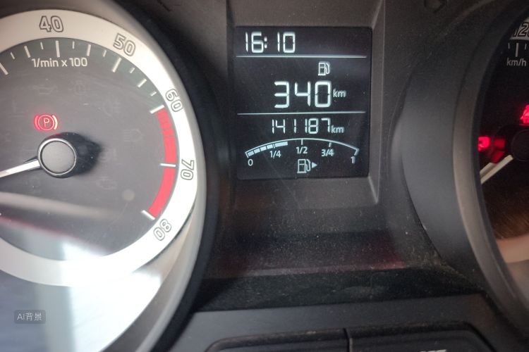 Skoda Rapid Spaceback 2017 car image #14