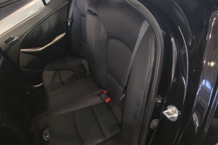 Kia K5 2015 #14 Kia K5 2015 car image #14