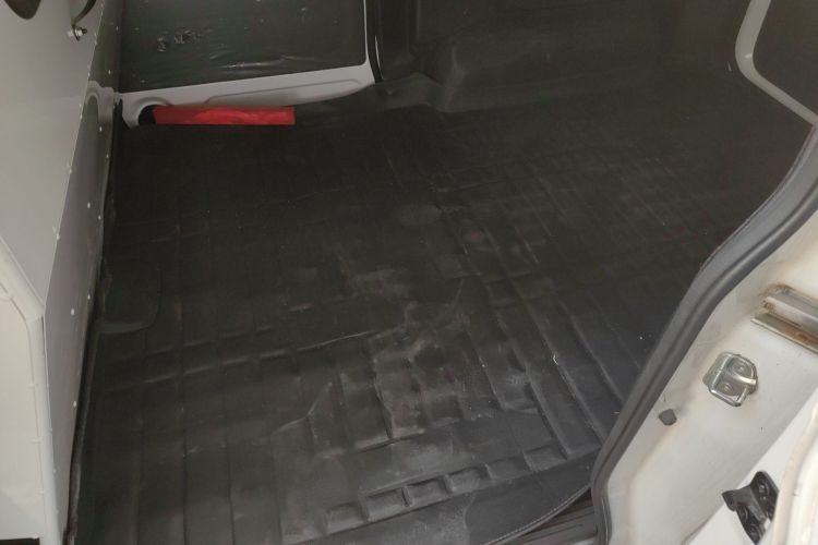 Wuling Hongguang V 2022 immagine di auto #14