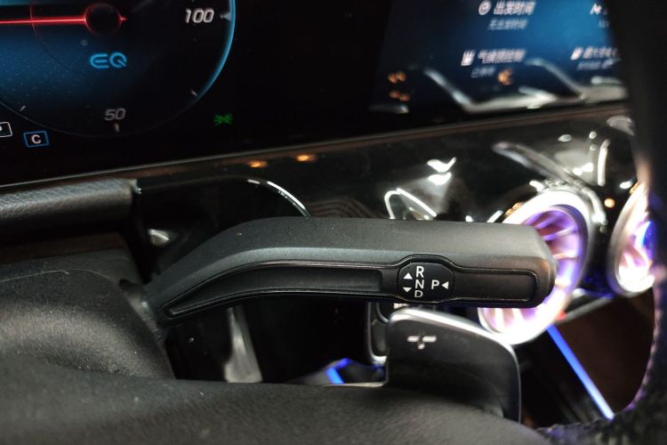 Mercedes-Benz EQA Class 2022 #14 Mercedes-Benz EQA Class 2022 immagine di auto #14