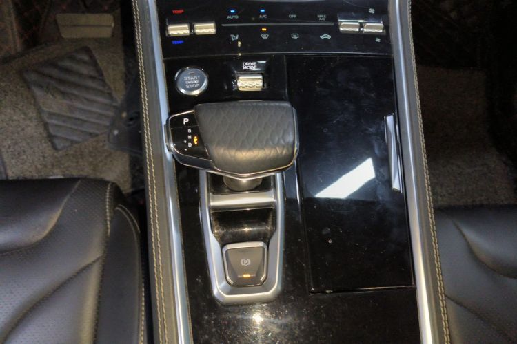 Changan CS85 Coupe 2021 car image #14