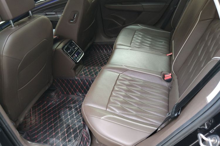 Volkswagen Passat 2019 #14 Volkswagen Passat 2019 car image #14