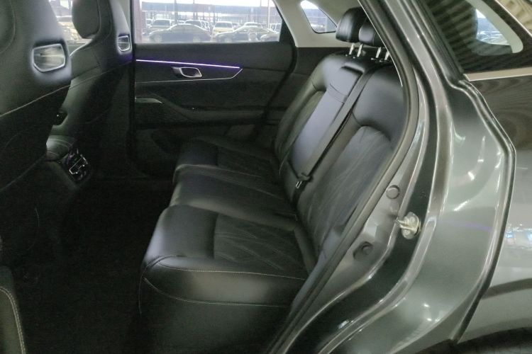 Changan UNI-K iDD 2023 car image #14