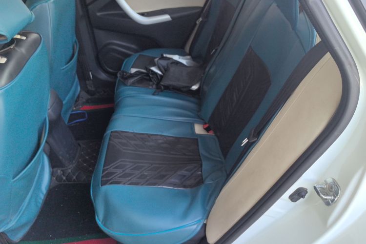 Changan Alsvin V7 2017 #14 Changan Alsvin V7 2017 car image #14