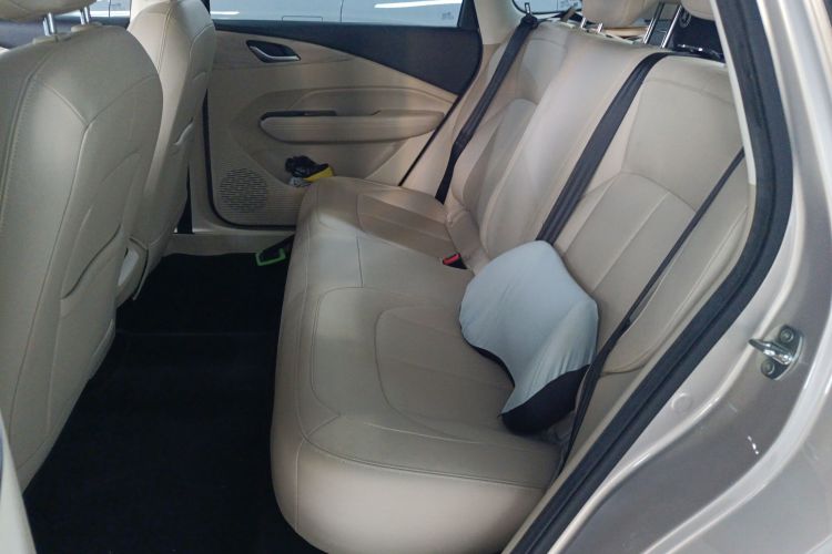 五菱汽车 五菱星光 2024 #14 五菱汽车 五菱星光 2024 汽车图片 #14