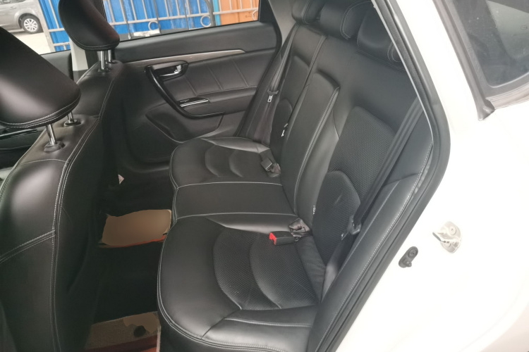 GAC Trumpchi GA6 2019 immagine di auto #14