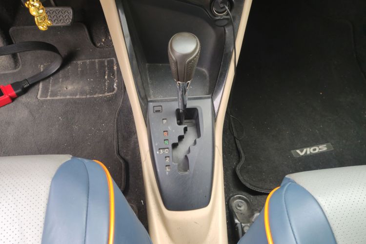 Vios 2015 #14 Vios 2015 car image #14