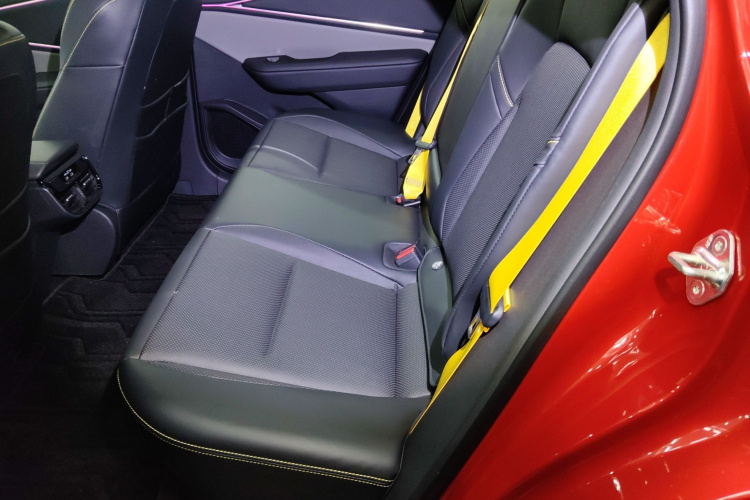 Toyota bZ5 2025 #14 Toyota bZ5 2025 car image #14