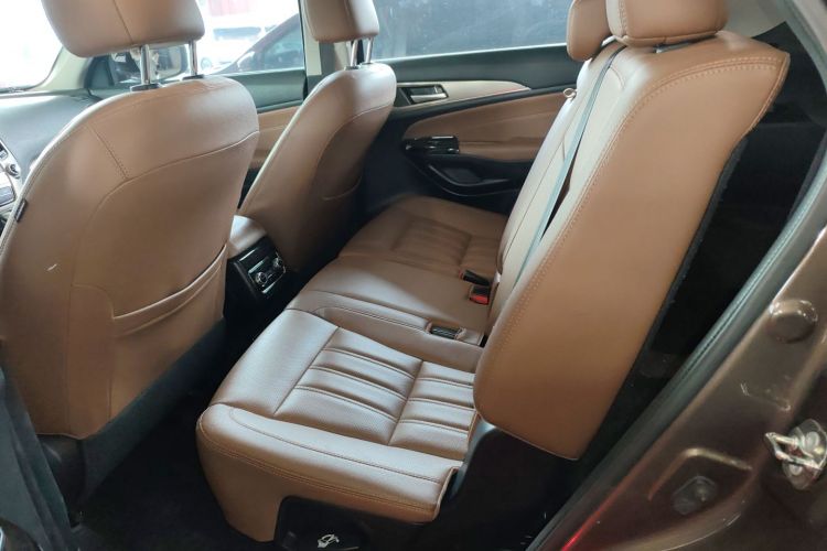 Changan CS95 2017 #14 Changan CS95 2017 car image #14