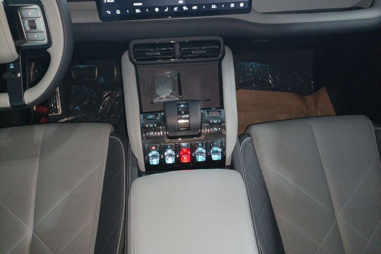 FangChengBao Leopard 5 2025 car image #14