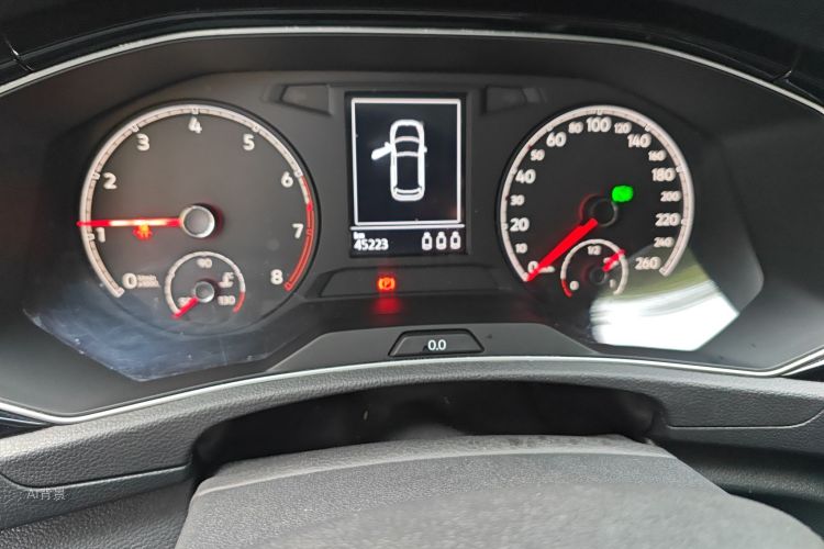 T-Roc 2019 immagine di auto #14