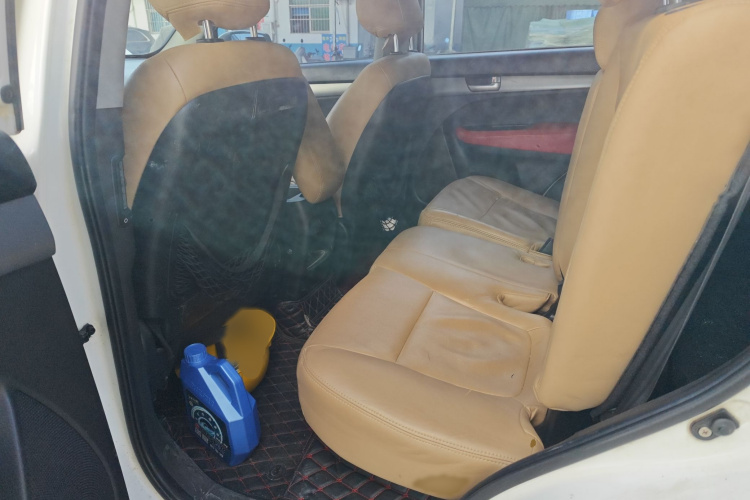 Kia Sorento 2013 изображение автомобиля #14