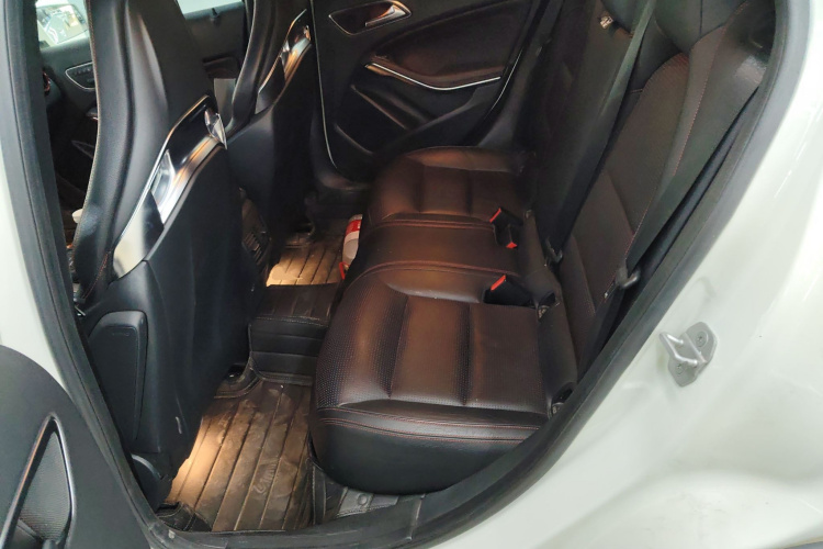 Mercedes-Benz GLA AMG 2016 #14 Mercedes-Benz GLA AMG 2016 car image #14