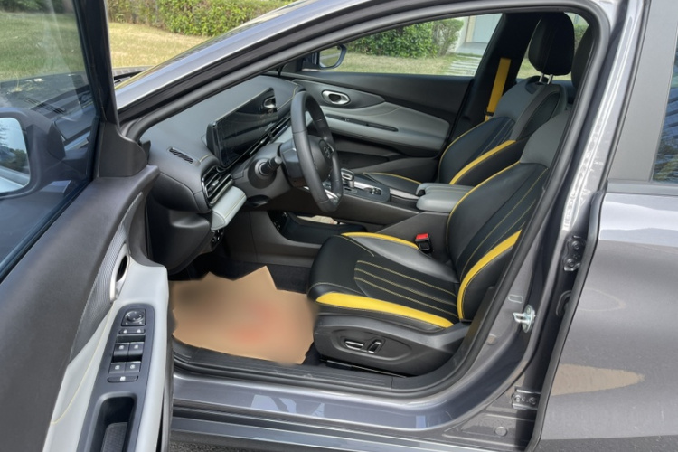 GAC Trumpchi Empow 2023 #14 GAC Trumpchi Empow 2023 car image #14