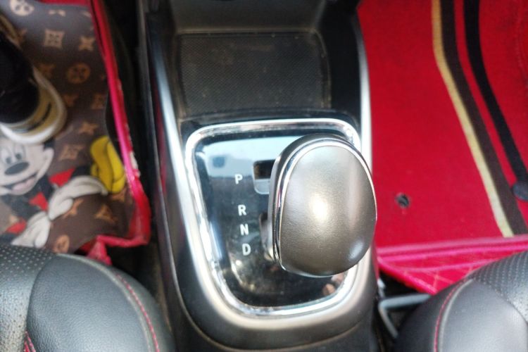 Changan CS15 2017 imagen de coche #14