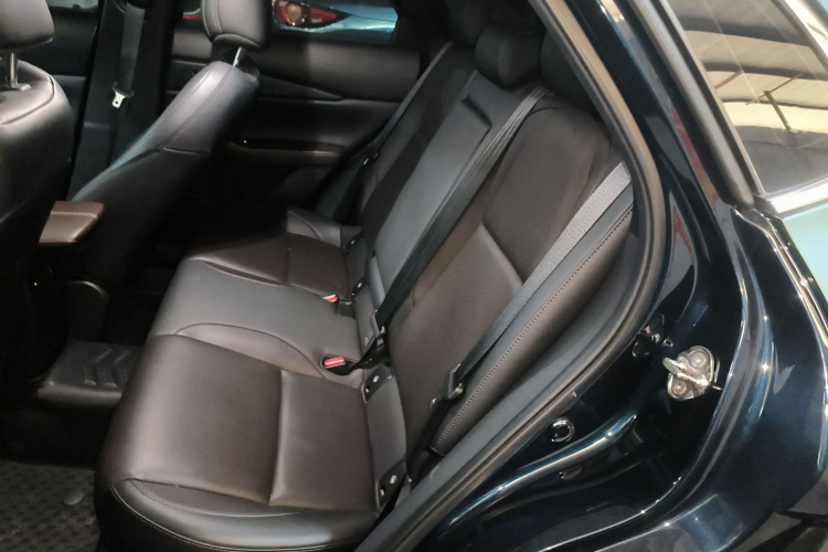 Mazda CX-30 2020 car image #14