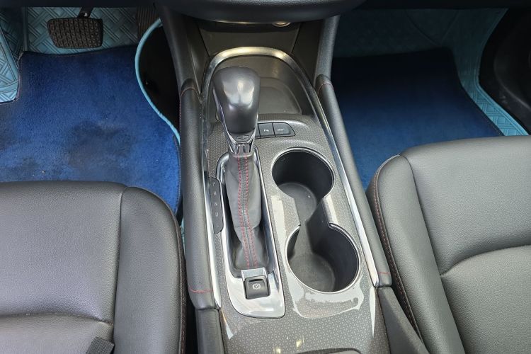 Chevrolet Malibu XL 2021 صورة سيارة #14