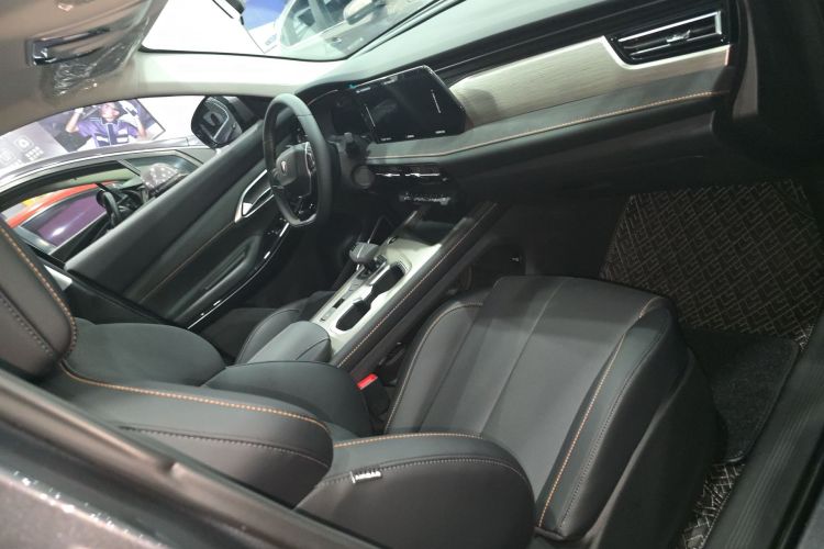 Changan X7 PLUS 2024 #14 Changan X7 PLUS 2024 imagem de carro #14