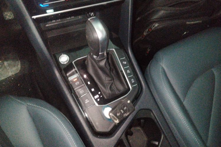 Volkswagen Tharu 2024 #14 Volkswagen Tharu 2024 immagine di auto #14