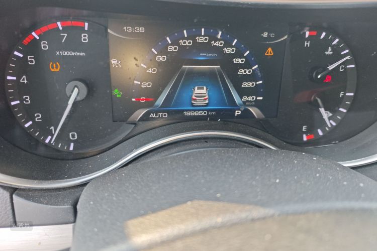 Haval H8 2017 #14 Haval H8 2017 immagine di auto #14