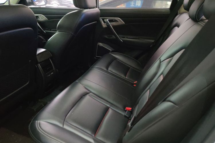 GEELY Boyue 2018 immagine di auto #14