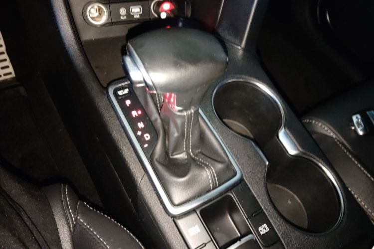 Kia KX5 2018 immagine di auto #14