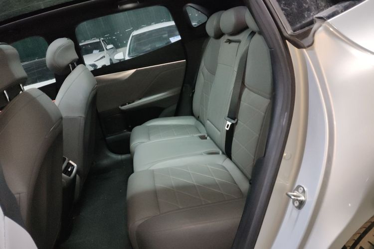 Deepal S05 2024 #14 Deepal S05 2024 car image #14