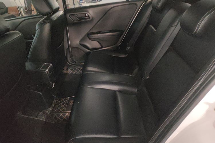 Honda Gienia 2017 car image #14