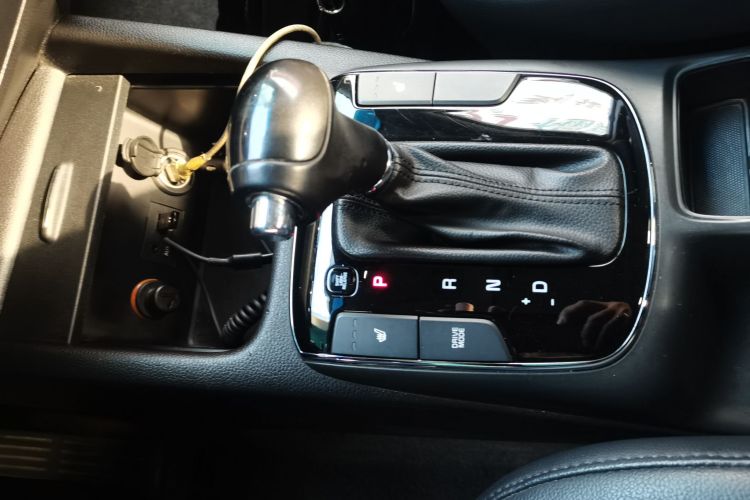 起亚 起亚K3 2018 汽车图片 #14