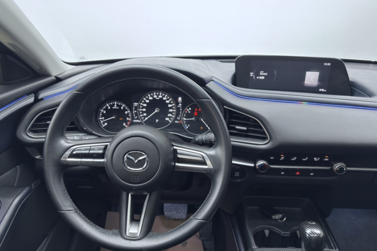 Mazda CX-30 2021 car image #14