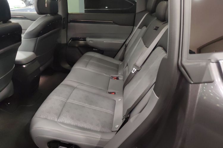 极氪 极氪7X 2025 汽车图片 #14