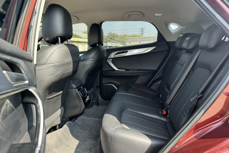 Soueast DX7 2019 car image #14