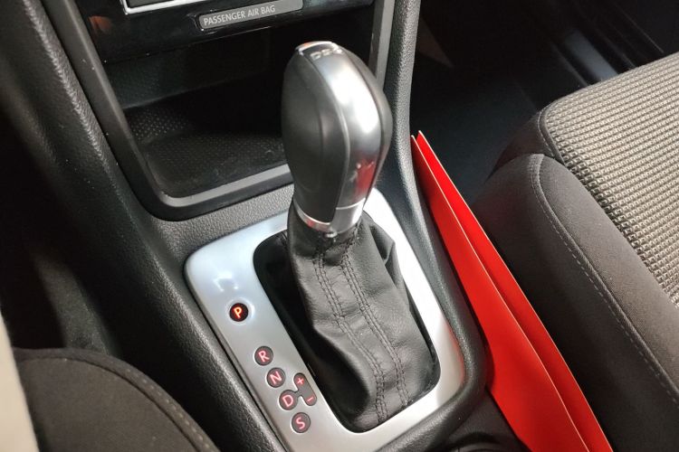 Volkswagen Sharan 2017 صورة سيارة #14