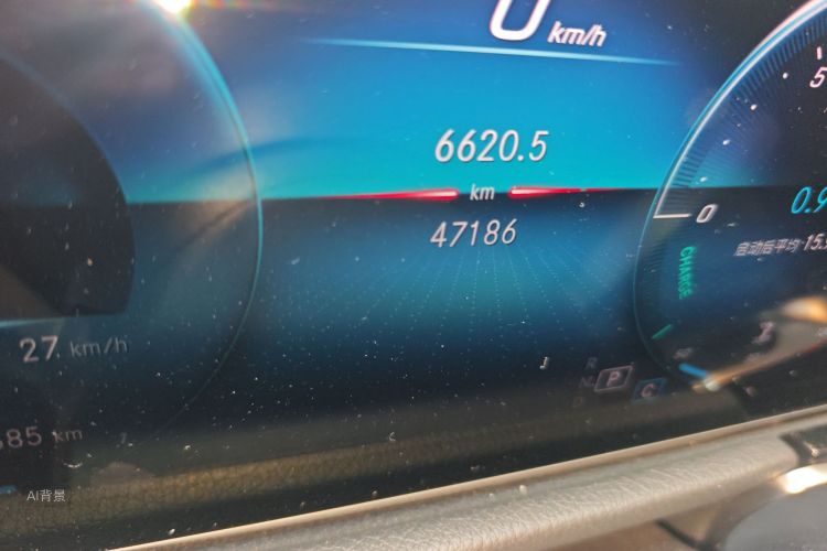 Mercedes-Benz GLB Class 2021 immagine di auto #14